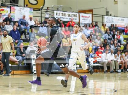 Thumbnail 1 in Christian Brothers vs Grandview (810 Varsity Showcase) photogallery.