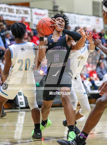 Thumbnail 2 in Christian Brothers vs Grandview (810 Varsity Showcase) photogallery.
