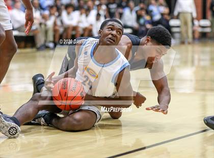Thumbnail 1 in Christian Brothers vs Grandview (810 Varsity Showcase) photogallery.