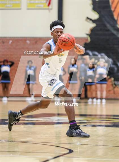 Thumbnail 1 in Christian Brothers vs Grandview (810 Varsity Showcase) photogallery.