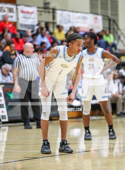 Thumbnail 1 in Christian Brothers vs Grandview (810 Varsity Showcase) photogallery.