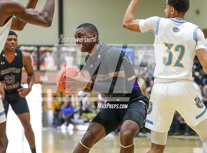 Thumbnail 2 in Christian Brothers vs Grandview (810 Varsity Showcase) photogallery.