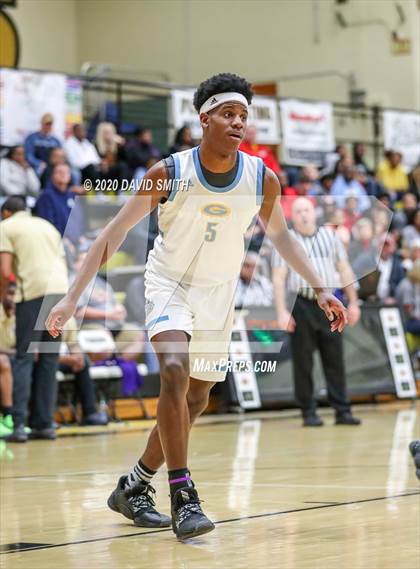 Thumbnail 2 in Christian Brothers vs Grandview (810 Varsity Showcase) photogallery.