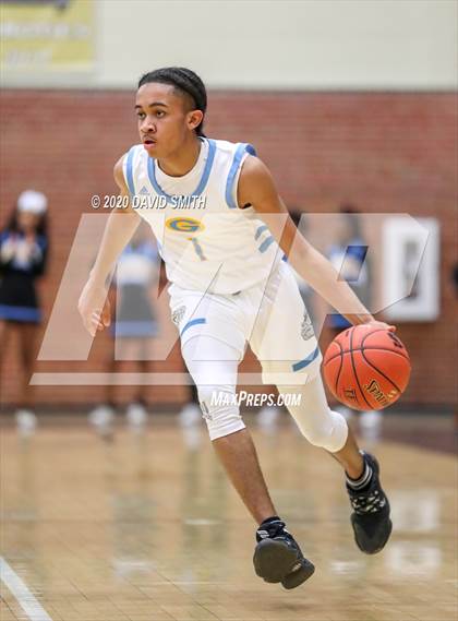 Thumbnail 1 in Christian Brothers vs Grandview (810 Varsity Showcase) photogallery.