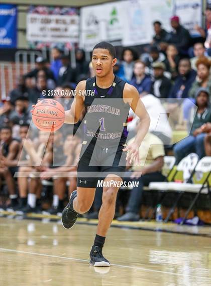 Thumbnail 2 in Christian Brothers vs Grandview (810 Varsity Showcase) photogallery.