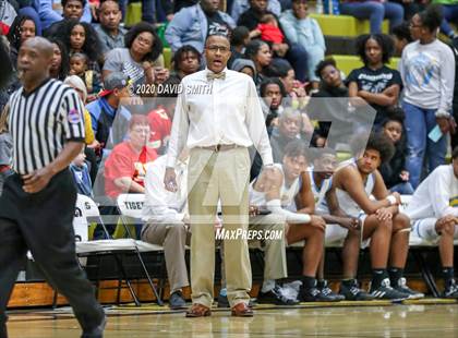 Thumbnail 3 in Christian Brothers vs Grandview (810 Varsity Showcase) photogallery.
