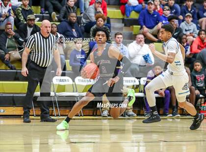 Thumbnail 1 in Christian Brothers vs Grandview (810 Varsity Showcase) photogallery.