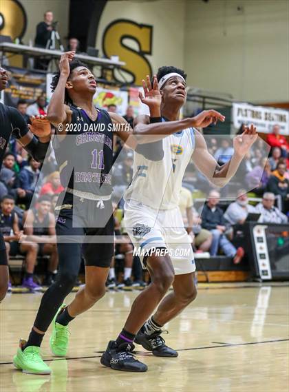 Thumbnail 1 in Christian Brothers vs Grandview (810 Varsity Showcase) photogallery.