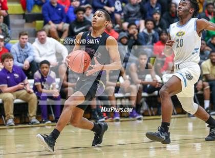 Thumbnail 3 in Christian Brothers vs Grandview (810 Varsity Showcase) photogallery.