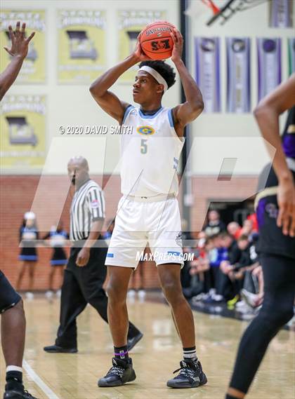 Thumbnail 3 in Christian Brothers vs Grandview (810 Varsity Showcase) photogallery.