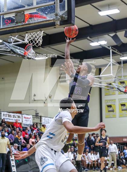 Thumbnail 3 in Christian Brothers vs Grandview (810 Varsity Showcase) photogallery.