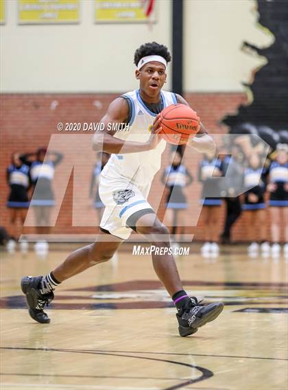 Thumbnail 3 in Christian Brothers vs Grandview (810 Varsity Showcase) photogallery.