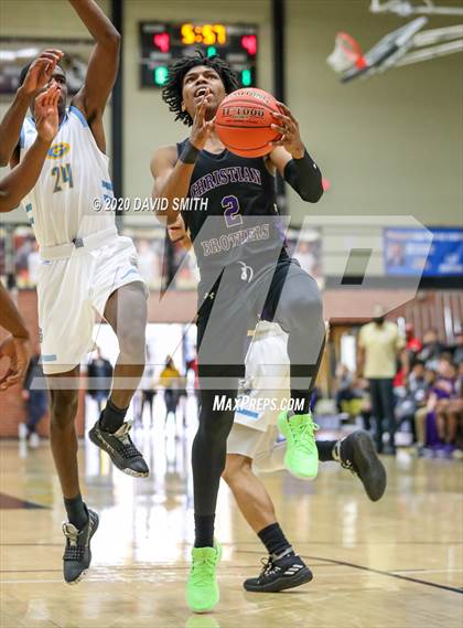 Thumbnail 2 in Christian Brothers vs Grandview (810 Varsity Showcase) photogallery.