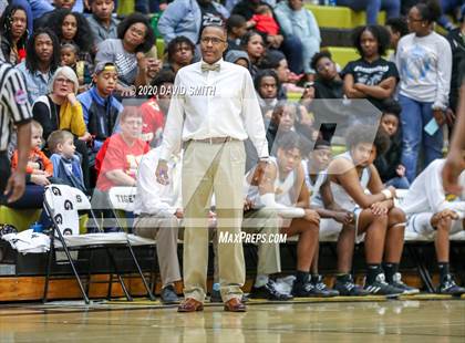 Thumbnail 2 in Christian Brothers vs Grandview (810 Varsity Showcase) photogallery.
