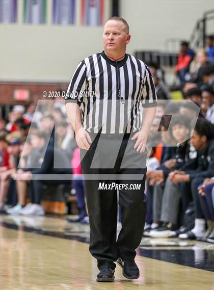 Thumbnail 3 in Christian Brothers vs Grandview (810 Varsity Showcase) photogallery.