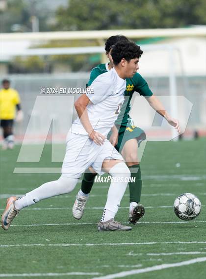 Thumbnail 1 in Millikan vs Mira Costa (South Holiday JV Tournament) photogallery.
