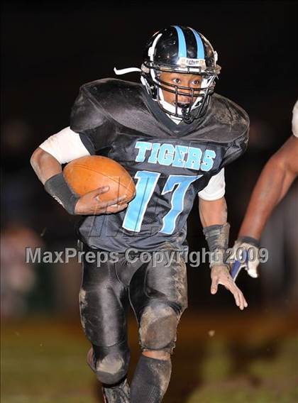 Thumbnail 1 in Bulkeley @ Sports & Medical Sciences Academy photogallery.