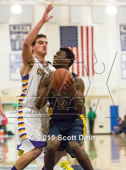 Thumbnail 2 in Milpitas vs. Salinas (CIF CCS D1 Semifinal) photogallery.