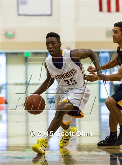 Thumbnail 2 in Milpitas vs. Salinas (CIF CCS D1 Semifinal) photogallery.