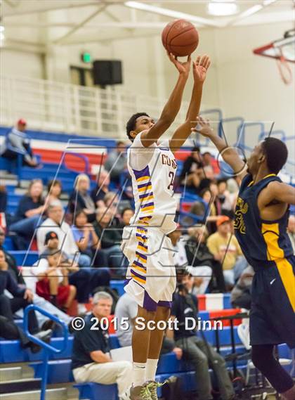Thumbnail 2 in Milpitas vs. Salinas (CIF CCS D1 Semifinal) photogallery.