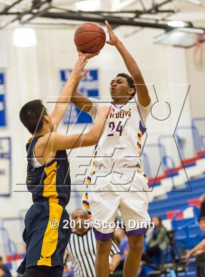 Thumbnail 1 in Milpitas vs. Salinas (CIF CCS D1 Semifinal) photogallery.