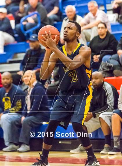 Thumbnail 2 in Milpitas vs. Salinas (CIF CCS D1 Semifinal) photogallery.