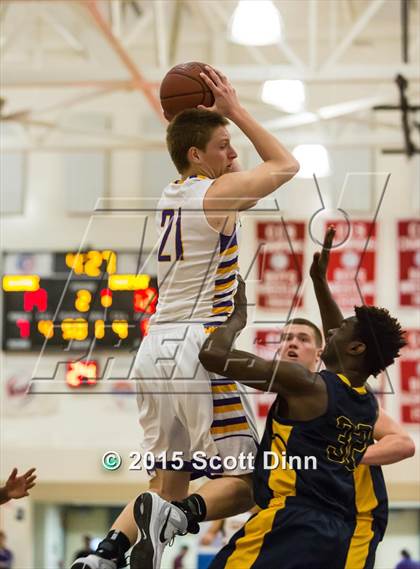 Thumbnail 3 in Milpitas vs. Salinas (CIF CCS D1 Semifinal) photogallery.