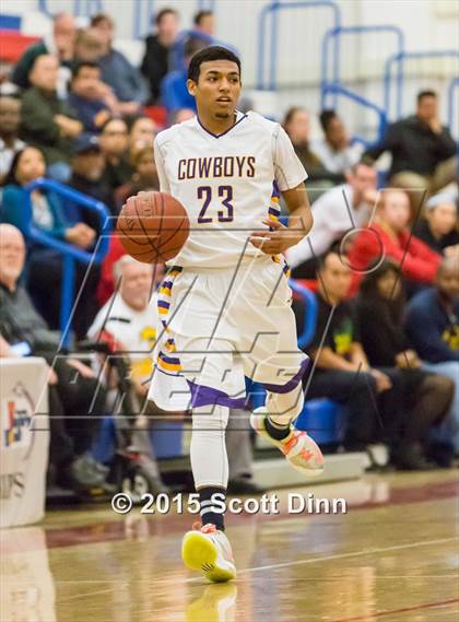 Thumbnail 3 in Milpitas vs. Salinas (CIF CCS D1 Semifinal) photogallery.