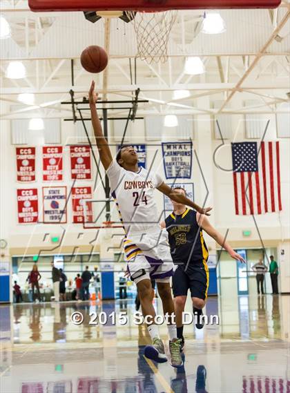 Thumbnail 3 in Milpitas vs. Salinas (CIF CCS D1 Semifinal) photogallery.