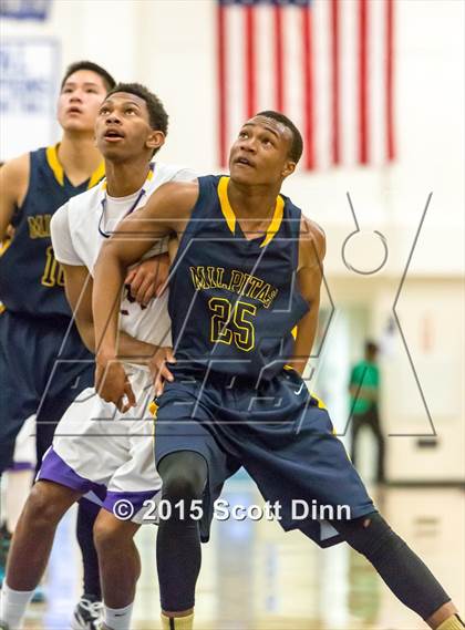 Thumbnail 3 in Milpitas vs. Salinas (CIF CCS D1 Semifinal) photogallery.
