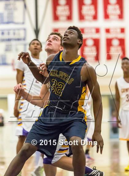 Thumbnail 3 in Milpitas vs. Salinas (CIF CCS D1 Semifinal) photogallery.