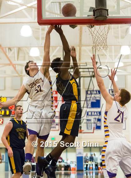 Thumbnail 3 in Milpitas vs. Salinas (CIF CCS D1 Semifinal) photogallery.