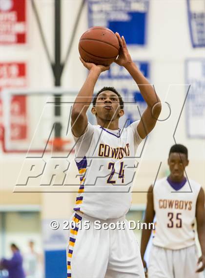 Thumbnail 3 in Milpitas vs. Salinas (CIF CCS D1 Semifinal) photogallery.