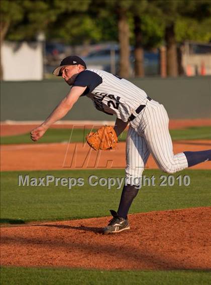 Thumbnail 3 in Maryville @ Farragut photogallery.