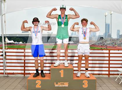 Thumbnail 3 in UIL 4A State Championship (Awards) photogallery.