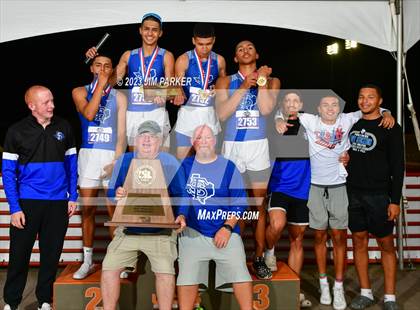 Thumbnail 3 in UIL 4A State Championship (Awards) photogallery.
