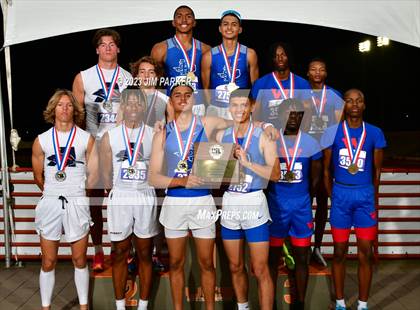 Thumbnail 3 in UIL 4A State Championship (Awards) photogallery.
