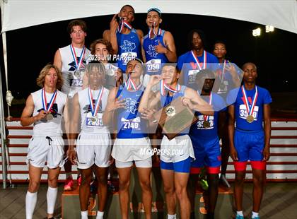 Thumbnail 1 in UIL 4A State Championship (Awards) photogallery.