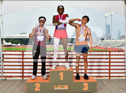 Thumbnail 3 in UIL 4A State Championship (Awards) photogallery.