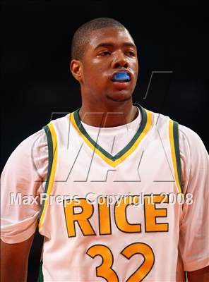 Thumbnail 2 in Rice vs. St. Benedict's Prep (Nike Super 6 @ the Garden) photogallery.