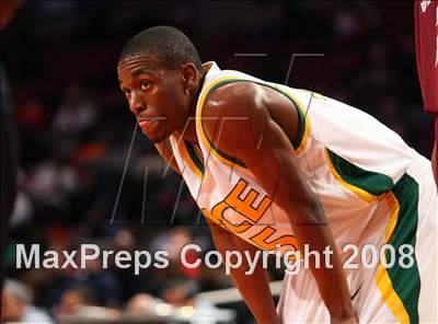 Thumbnail 2 in Rice vs. St. Benedict's Prep (Nike Super 6 @ the Garden) photogallery.