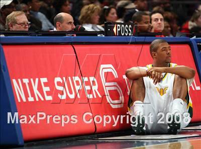 Thumbnail 2 in Rice vs. St. Benedict's Prep (Nike Super 6 @ the Garden) photogallery.