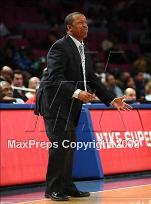 Thumbnail 2 in Rice vs. St. Benedict's Prep (Nike Super 6 @ the Garden) photogallery.