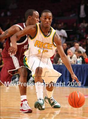 Thumbnail 3 in Rice vs. St. Benedict's Prep (Nike Super 6 @ the Garden) photogallery.