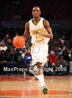 Thumbnail 1 in Rice vs. St. Benedict's Prep (Nike Super 6 @ the Garden) photogallery.