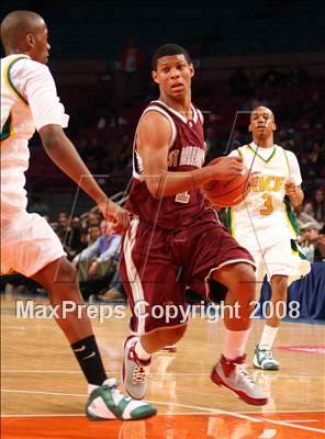Thumbnail 2 in Rice vs. St. Benedict's Prep (Nike Super 6 @ the Garden) photogallery.