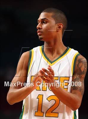 Thumbnail 1 in Rice vs. St. Benedict's Prep (Nike Super 6 @ the Garden) photogallery.