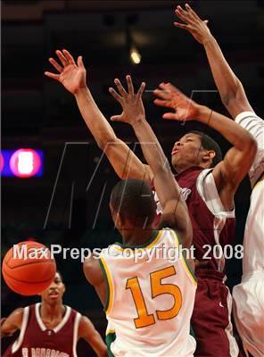 Thumbnail 2 in Rice vs. St. Benedict's Prep (Nike Super 6 @ the Garden) photogallery.