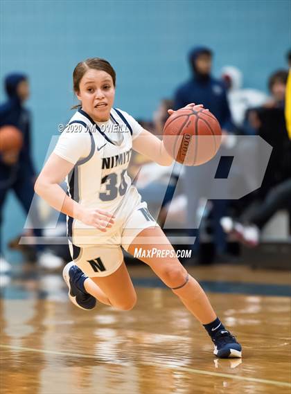 Thumbnail 2 in Coppell vs Nimitz photogallery.