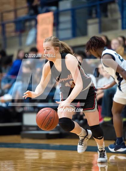 Thumbnail 3 in Coppell vs Nimitz photogallery.